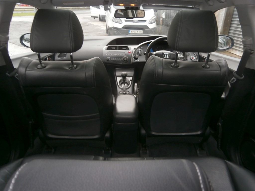 Used Honda Civic 2009 for sale - 77210759: Photo 17