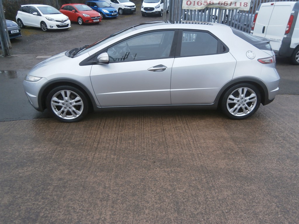 Used Honda Civic 2009 for sale - 77210759: Photo 4