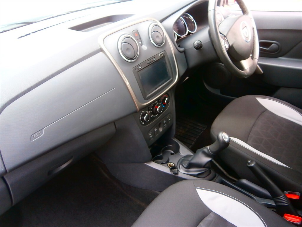 Used Dacia Sandero Stepway 2014 for sale - 78028255: Photo 19