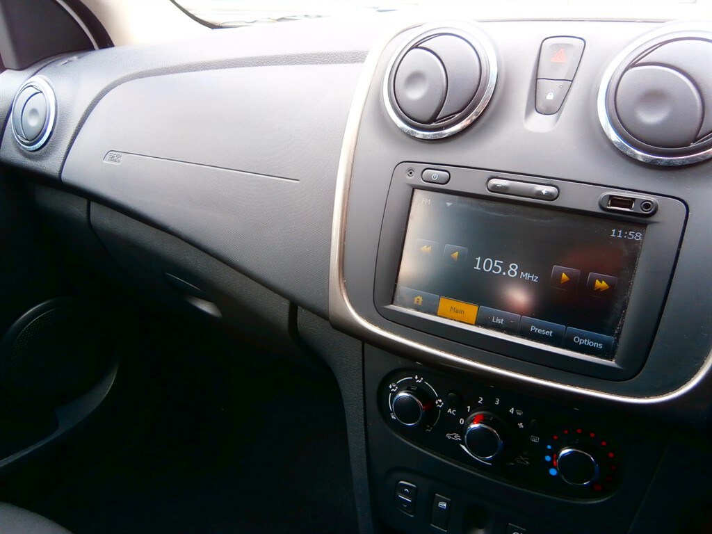 Used Dacia Sandero Stepway 2014 for sale - 78028255: Photo 20