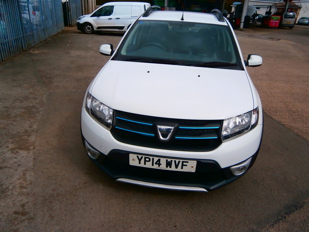 Used Dacia Sandero Stepway 2014 for sale - 78028255: Photo 8