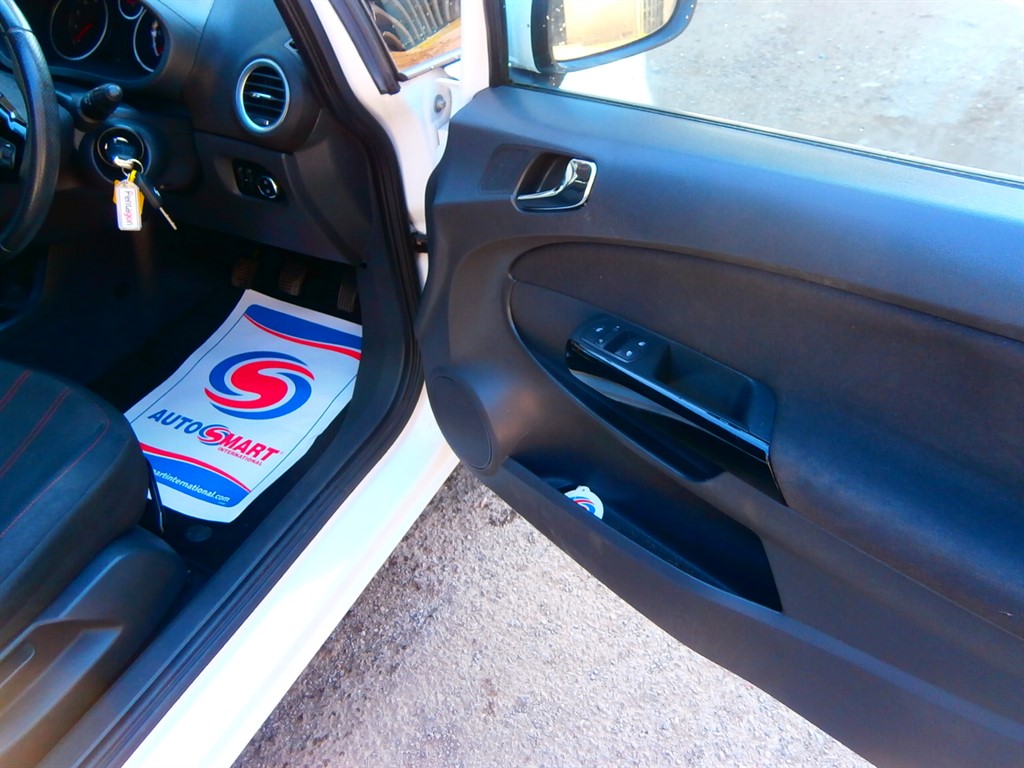 Used Vauxhall Corsa 2013 for sale - 77951010: Photo 14