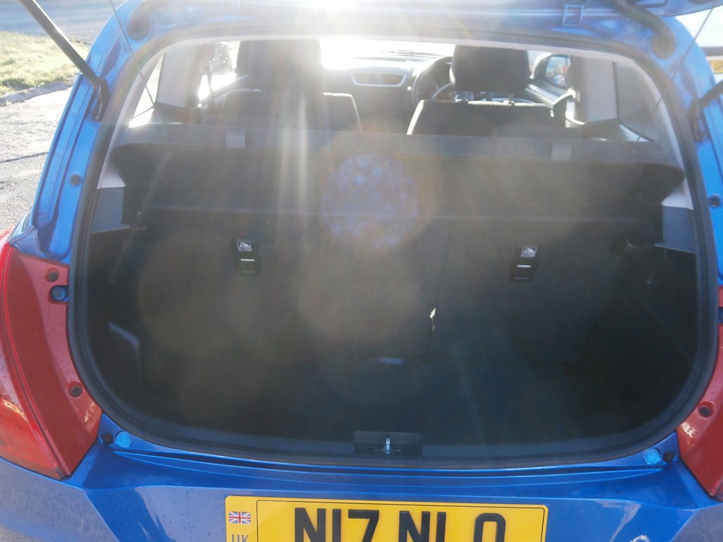 Used Suzuki Swift 2016 for sale - 76696715: Photo 10