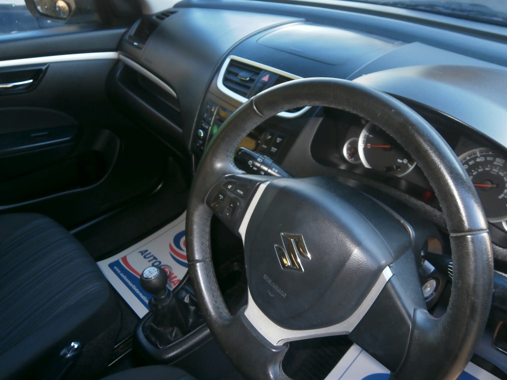 Used Suzuki Swift 2016 for sale - 76696715: Photo 14