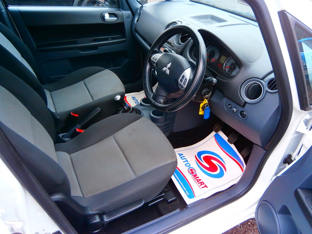 Used Mitsubishi Colt 2009 for sale - 78123310: Photo 9