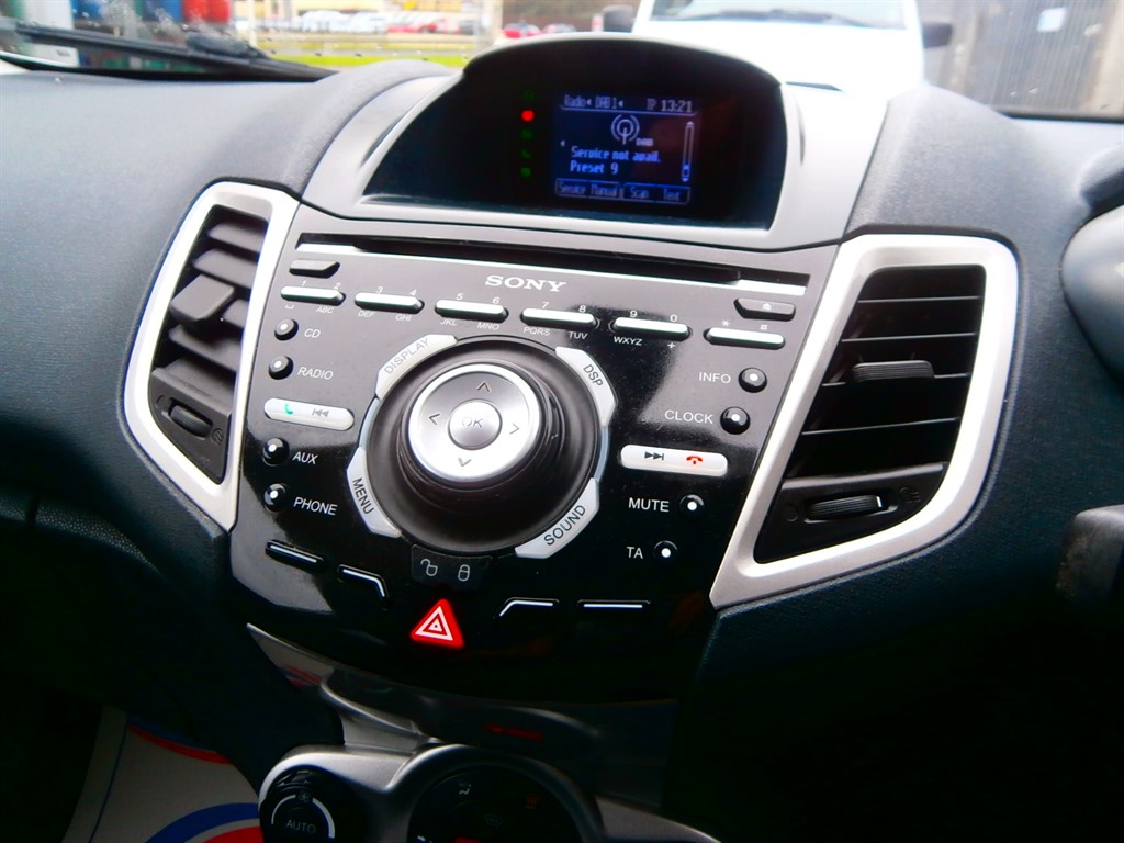 Used Ford Fiesta 2012 for sale - 77381246: Photo 18