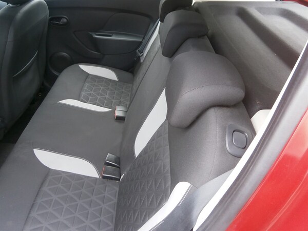 Used Dacia Sandero Stepway 2014 for sale - 75571354: Photo 17