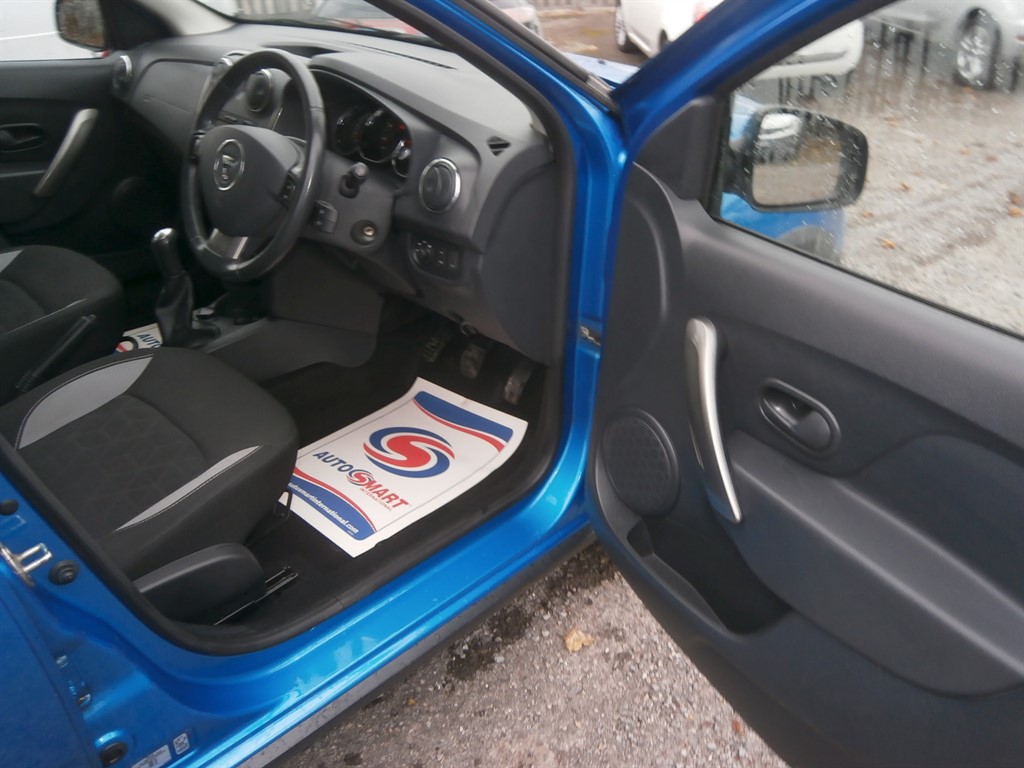 Used Dacia Sandero Stepway 2014 for sale - 77367291: Photo 11