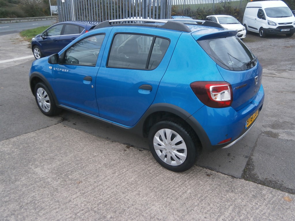 Used Dacia Sandero Stepway 2014 for sale - 77367291: Photo 5