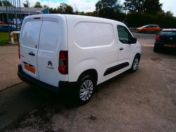 Used Citroen Berlingo 2022 for sale - 78804720: Photo