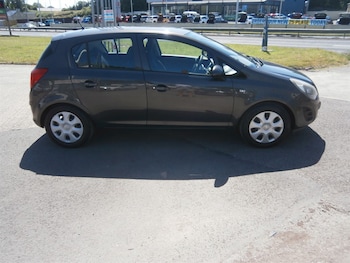 Used Vauxhall Corsa 2013 for sale - 75570178: Photo