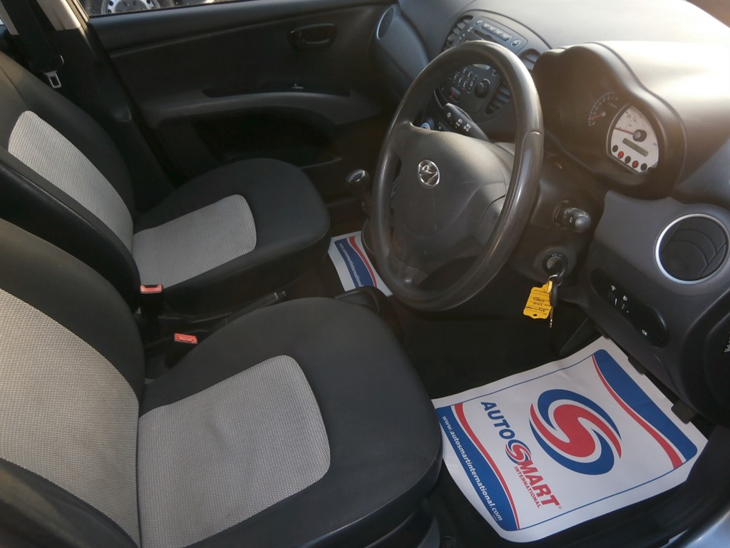 Used Hyundai i10 2010 for sale - 76933387: Photo 9