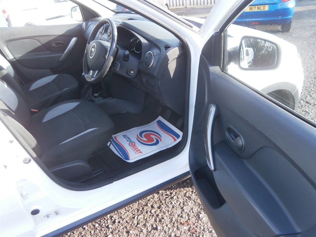 Used Dacia Sandero Stepway 2015 for sale - 76960379: Photo 12