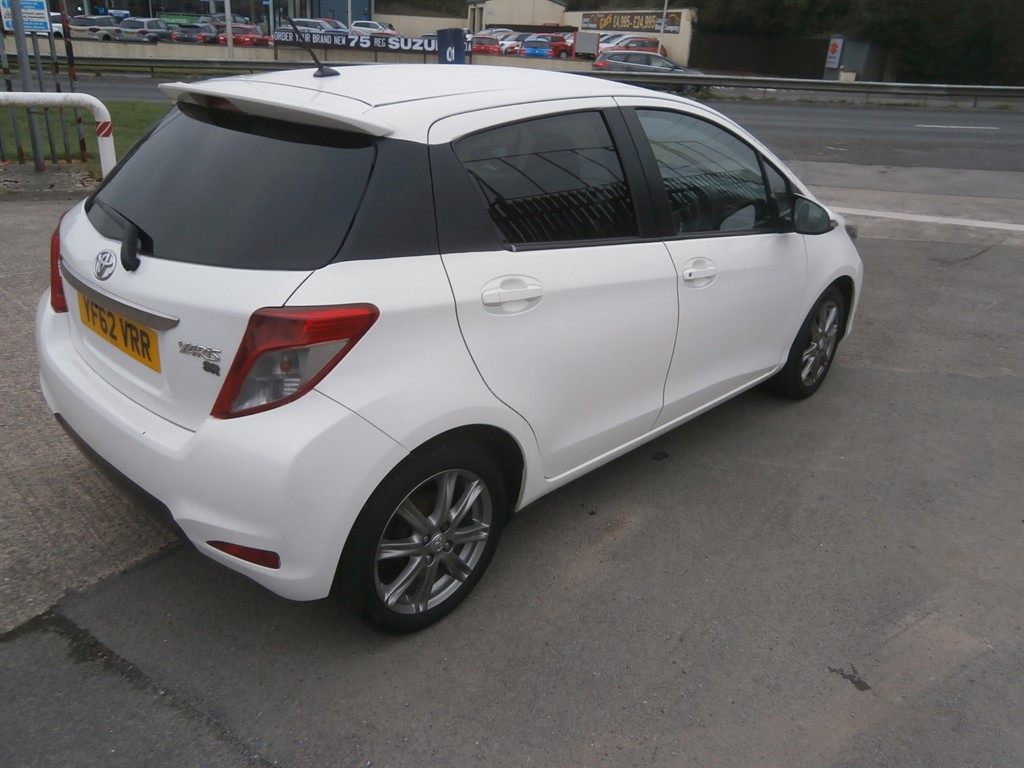 Used Toyota Yaris 2013 for sale - 76184136: Photo 5