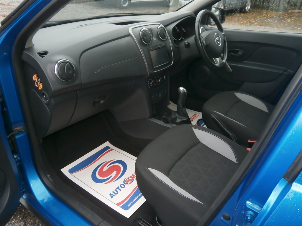 Used Dacia Sandero Stepway 2014 for sale - 76344245: Photo 15