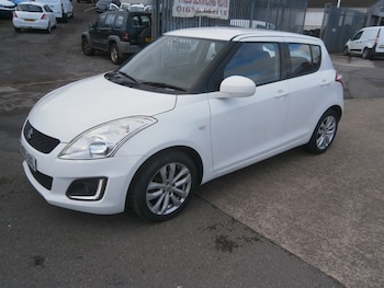 Used Suzuki Swift 2015 for sale - 77326569: Photo