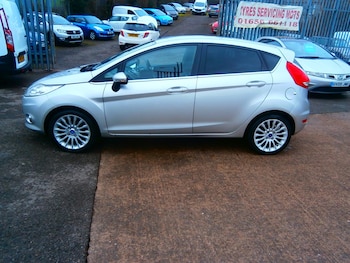 Used Ford Fiesta 2012 for sale - 77557003: Photo