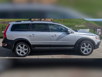 Used Volvo XC70 2013 for sale - 78459063: Photo