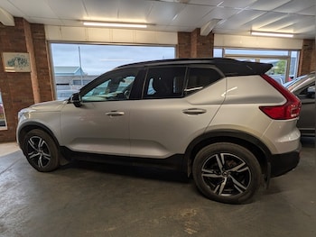 Used Volvo XC40 2018 for sale - 78459121: Photo