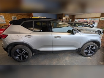 Used Volvo XC40 2018 for sale - 78459121: Photo