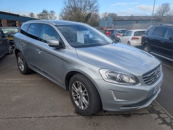 Used Volvo XC60 2015 for sale - 78459057: Photo