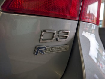 Used Volvo V70 2011 for sale - 78920188: Photo