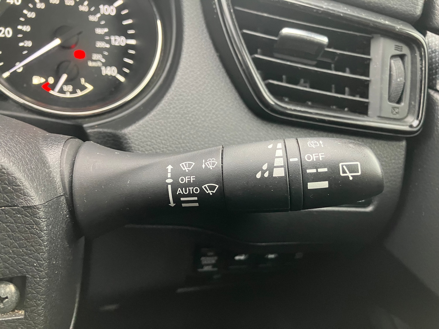 Used Nissan X-Trail 2019 for sale - 76391032: Photo 35