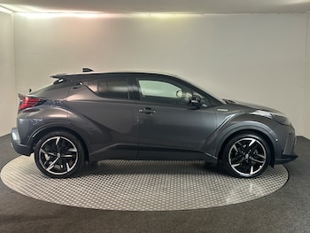 Used Toyota C-HR 2021 for sale - 75329529: Photo