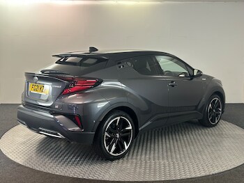 Used Toyota C-HR 2021 for sale - 75329529: Photo