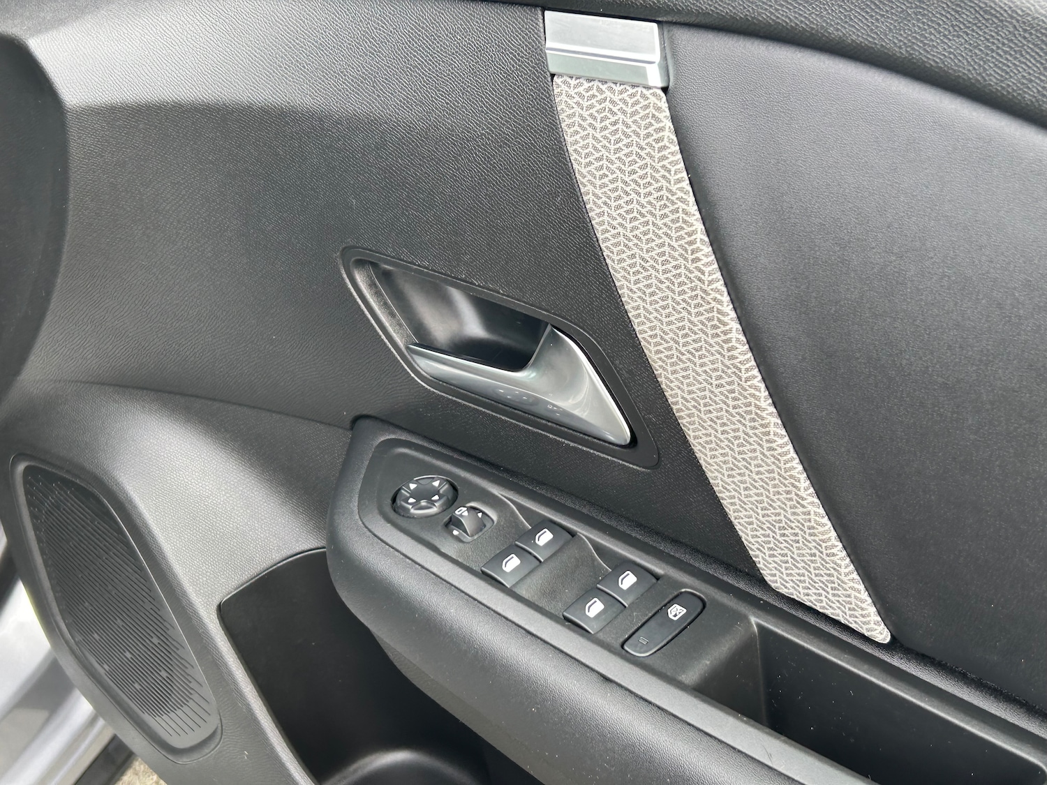 Used Citroen C4 2024 for sale - 75913017: Photo 27
