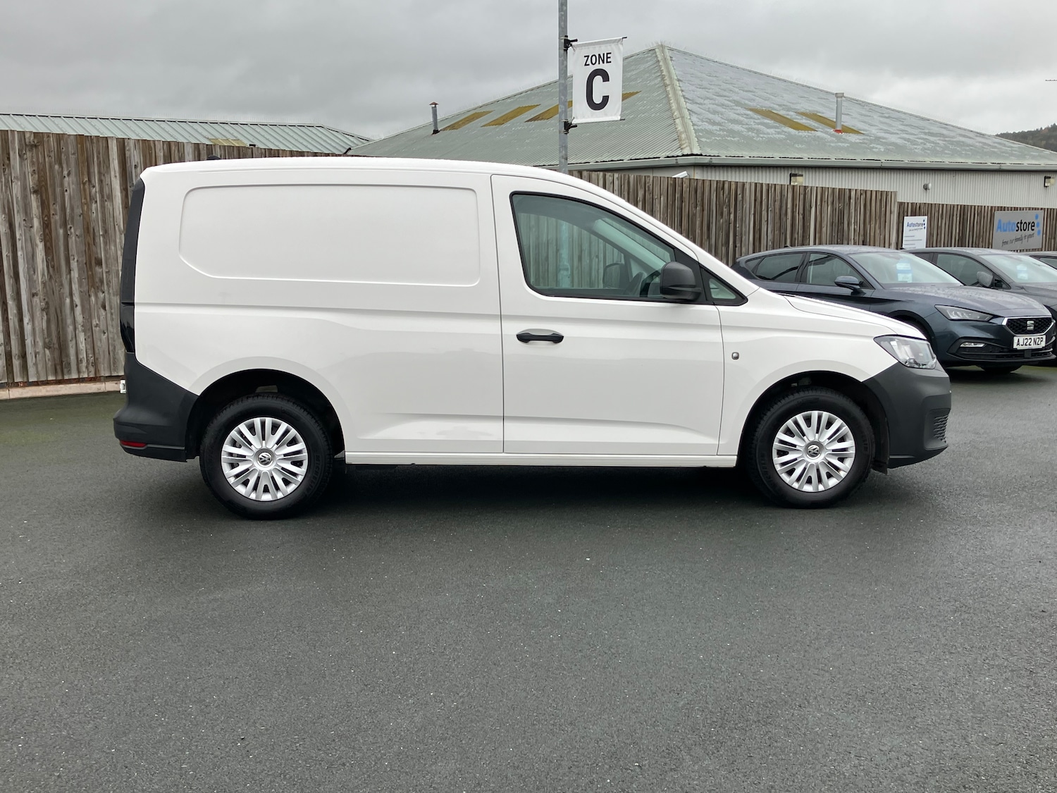 Used Volkswagen Caddy 2021 for sale - 76476178: Photo 3