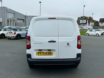 Used Peugeot Partner 2022 for sale - 76148963: Photo