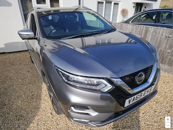 Nissan - Qashqai