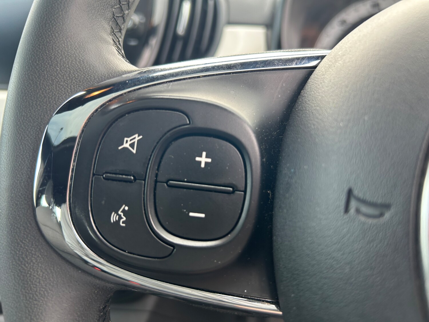 Used Fiat 500 2023 for sale - 75962431: Photo 31