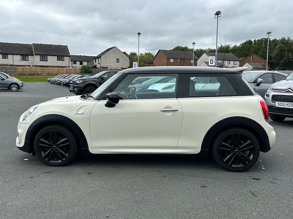 Used MINI Hatch 2019 for sale - 75112847: Photo 10