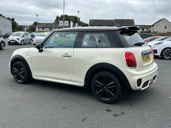 Used MINI Hatch 2019 for sale - 75112847: Photo 11