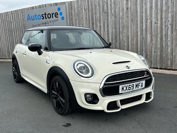 Used MINI Hatch 2019 for sale - 75112847: Photo 1