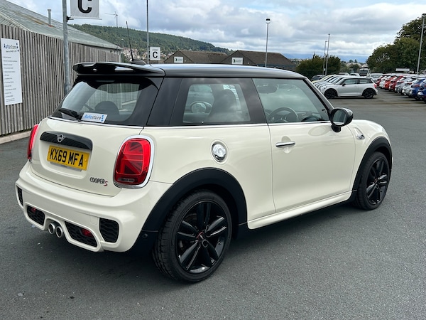 Used MINI Hatch 2019 for sale - 75112847: Photo 3