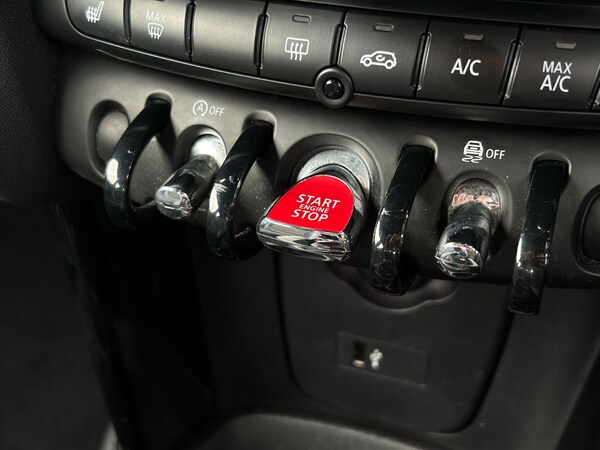 Used MINI Hatch 2019 for sale - 75112847: Photo 48