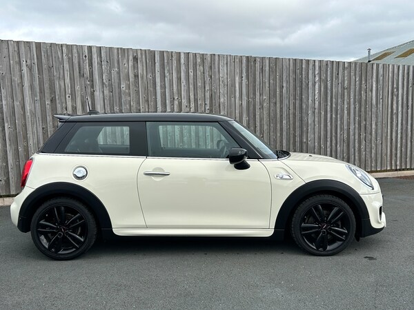 Used MINI Hatch 2019 for sale - 75112847: Photo 4