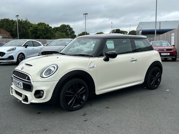 Used MINI Hatch 2019 for sale - 75112847: Photo 9