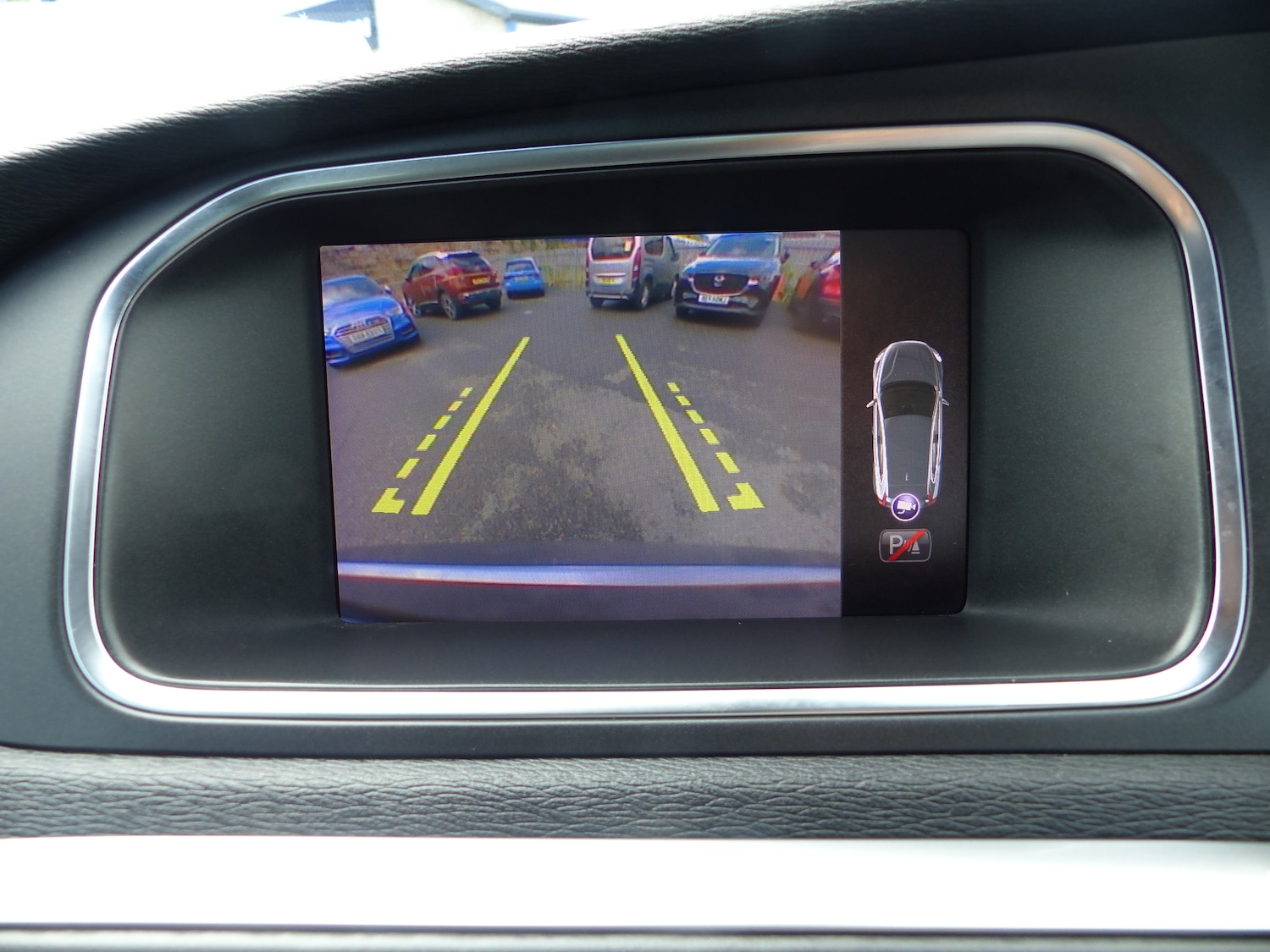 Used Volvo V40 2019 for sale - 76143903: Photo 15