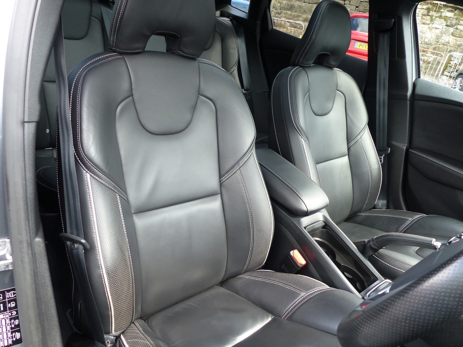 Used Volvo V40 2019 for sale - 76143903: Photo 5