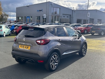 Used Renault Captur 2019 for sale - 76077435: Photo