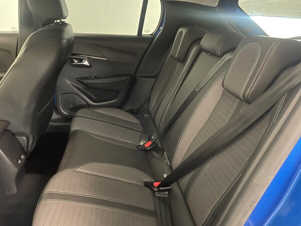 Used Peugeot 208 2021 for sale - 74290648: Photo 30
