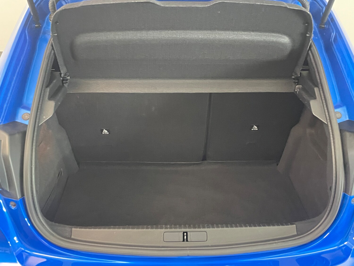 Vehicle 33