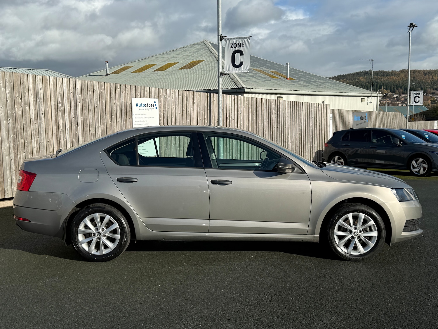 Used Skoda Octavia 2017 for sale - 76391044: Photo 9