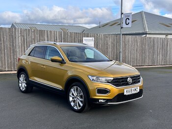 Used Volkswagen T-Roc 2018 for sale - 76113754: Photo