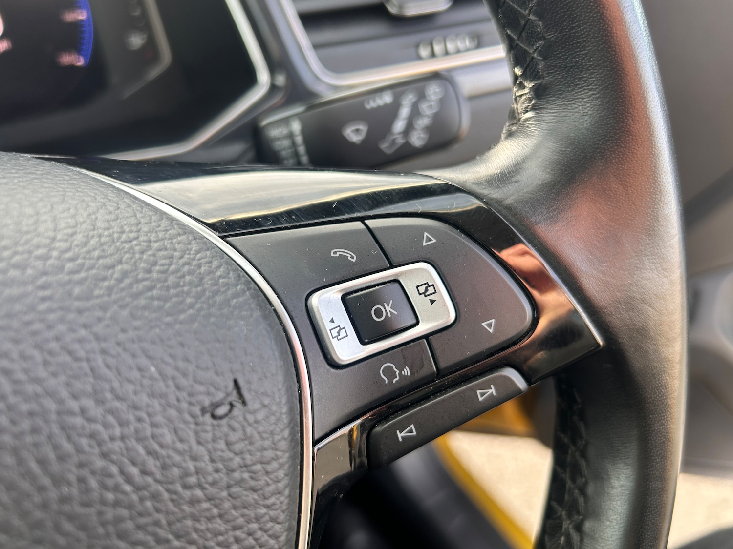 Used Volkswagen T-Roc 2018 for sale - 76113754: Photo 30