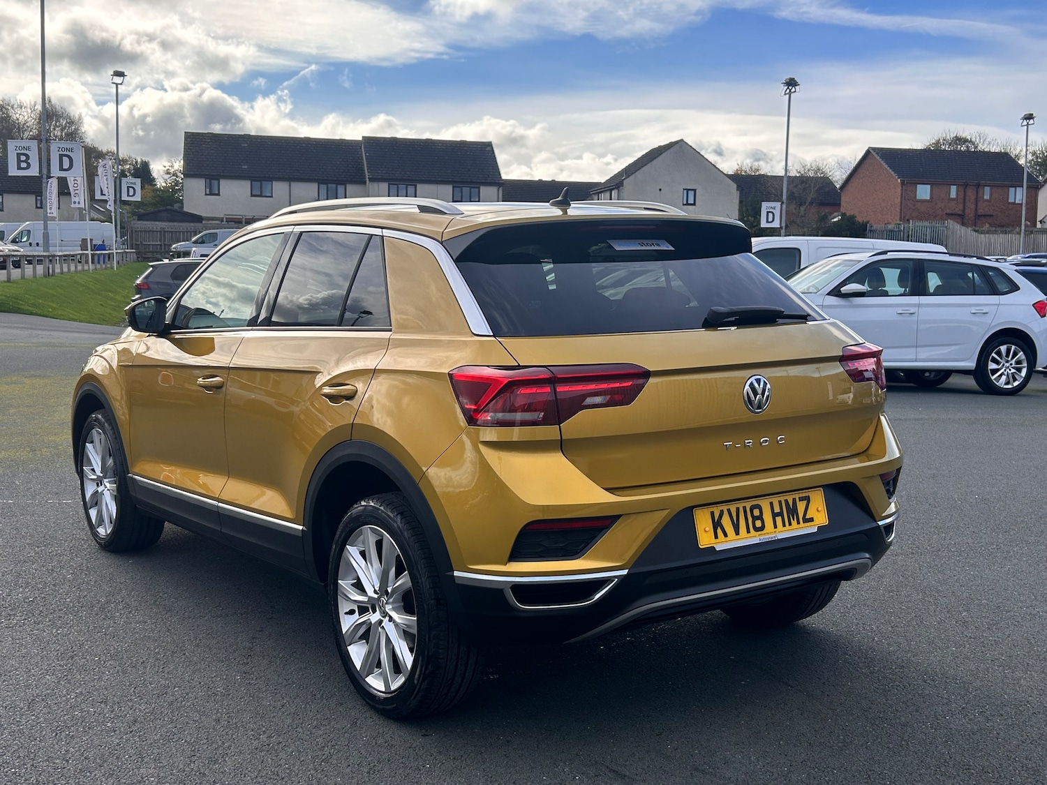 Used Volkswagen T-Roc 2018 for sale - 76113754: Photo 7